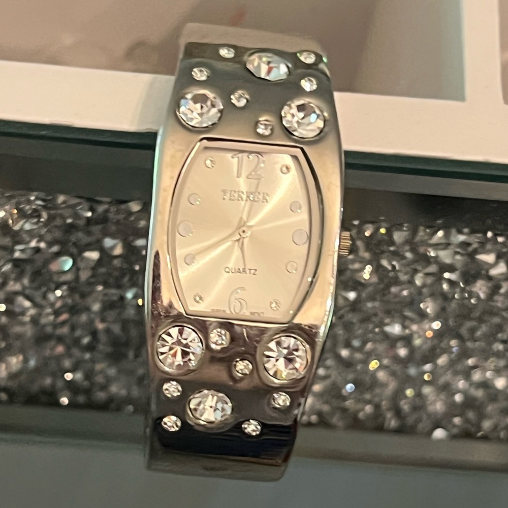 ⭐️TERNER BLING WATCH⭐️ - Picture 3 of 11